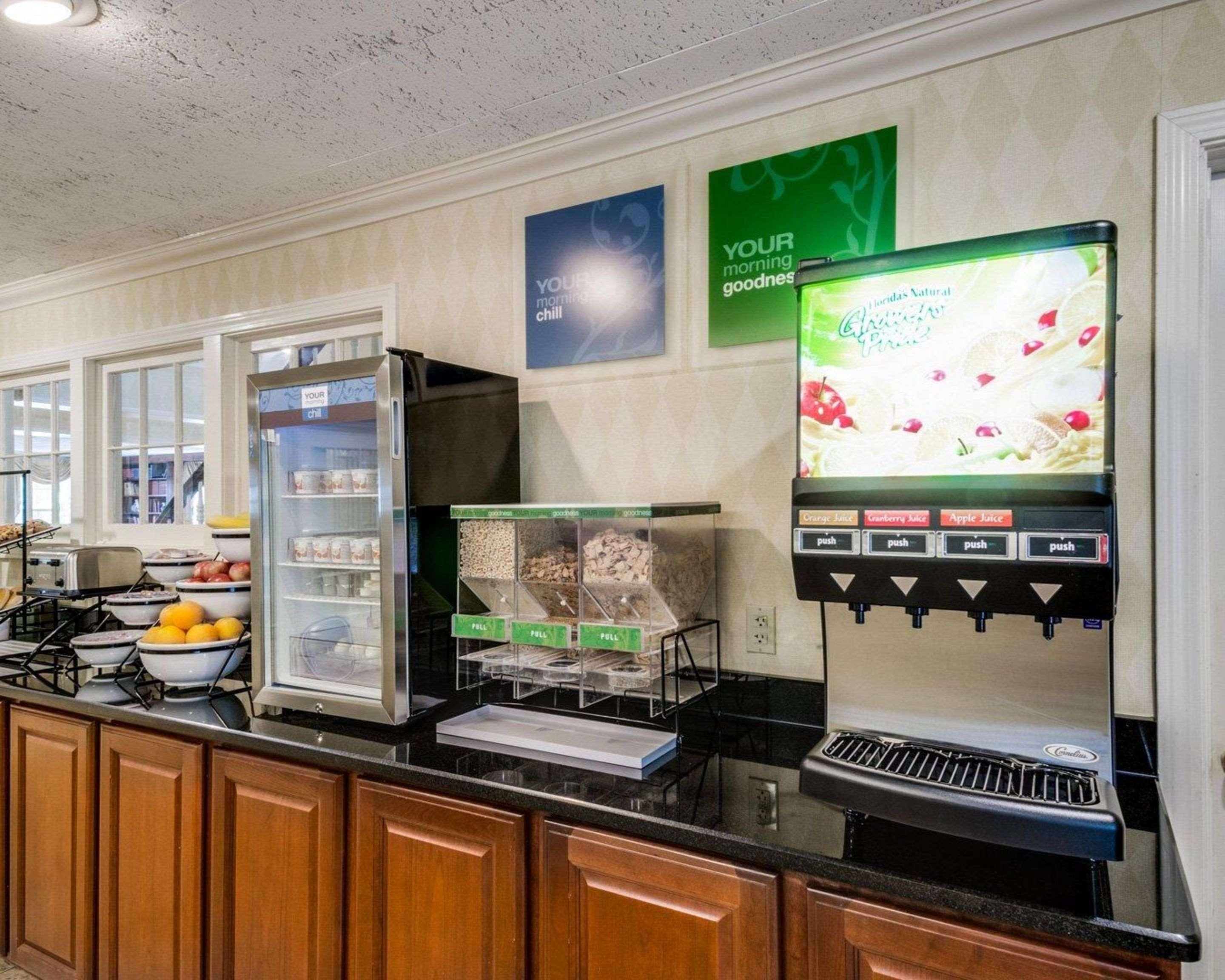 Comfort Inn Rockland - Boston Bagian luar foto