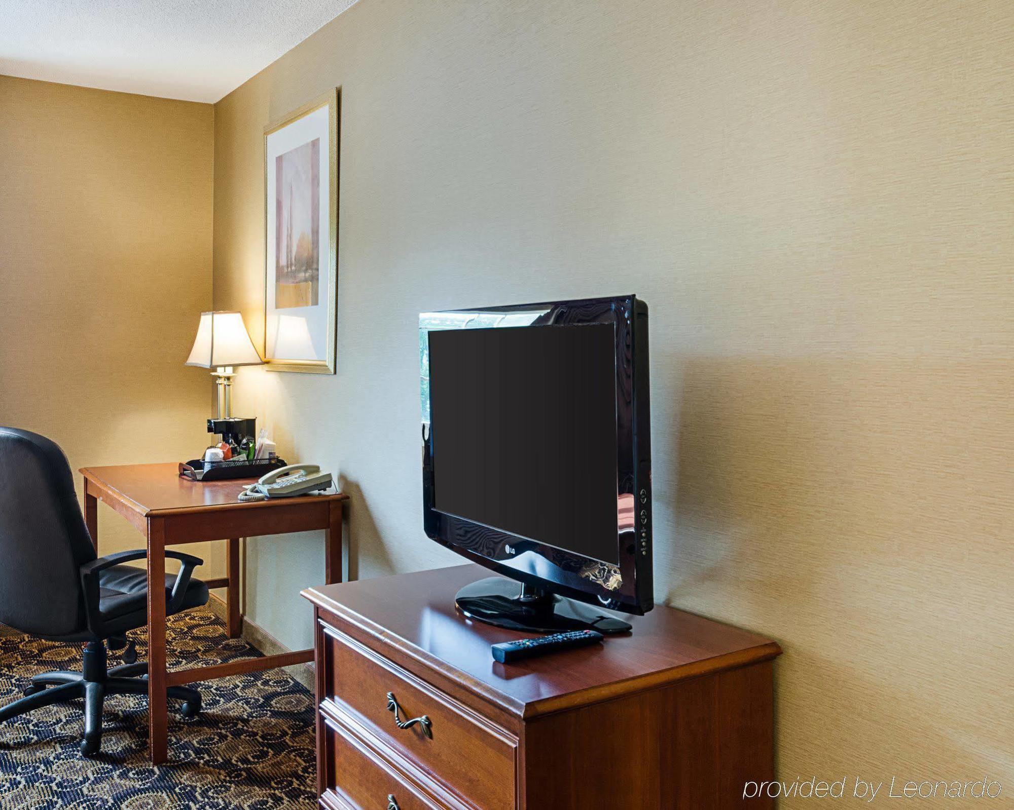 Comfort Inn Rockland - Boston Bagian luar foto
